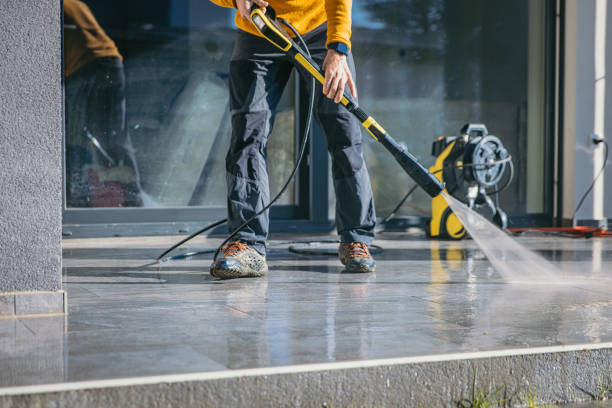 Best Deck Pressure Washing  in Indio, CA